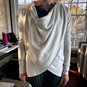 Athleta Purana V-Neck Wrap Sweatshirt Fog Gray Heather, XS